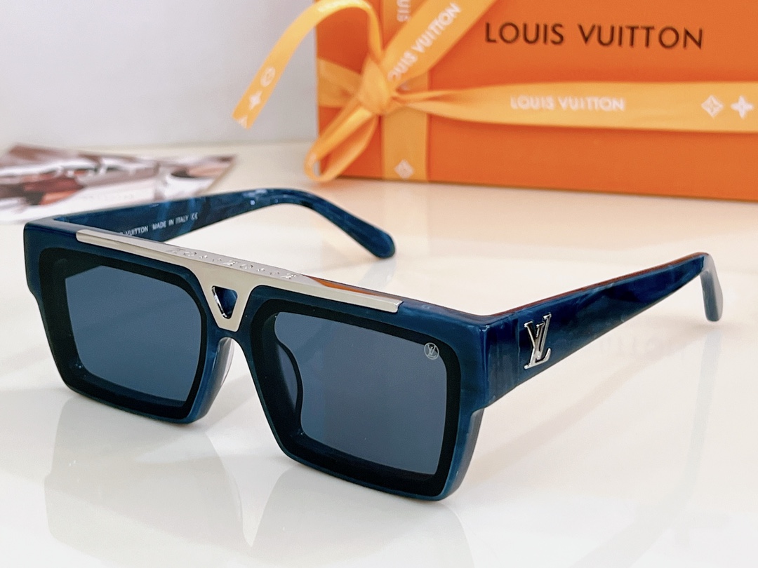 LouisVuitto*Z1894ESize61-13-145