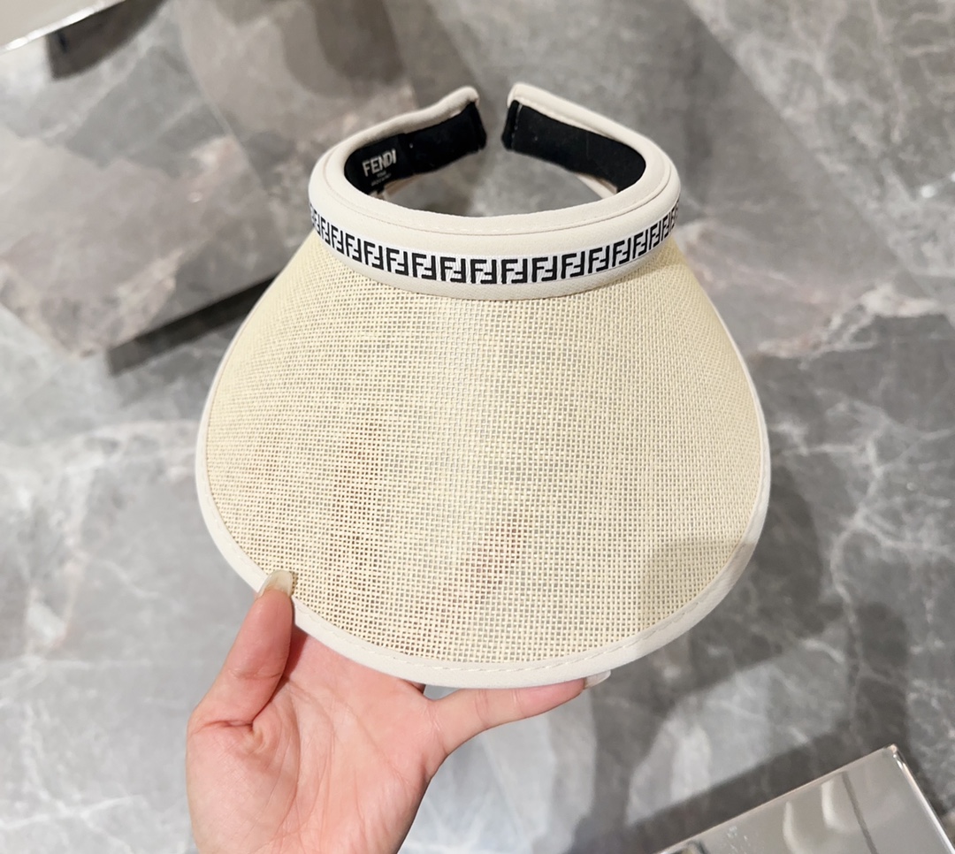 NO:193707,dio* best sun hat, casual and fashionable style, empty roof design, casual fashion matching, super sun protection in summer, super face-showing small hat, fisherman hat, baseball hat, knit hat, hat, dior, espadrilles, hats19860909dio*最好看的遮阳帽 休闲时尚风,空顶设计.随意时尚搭配 夏日超级的防晒,超级的显脸小帽子渔夫帽棒球帽针织帽,帽子,dior,espadrilles,hats,hat