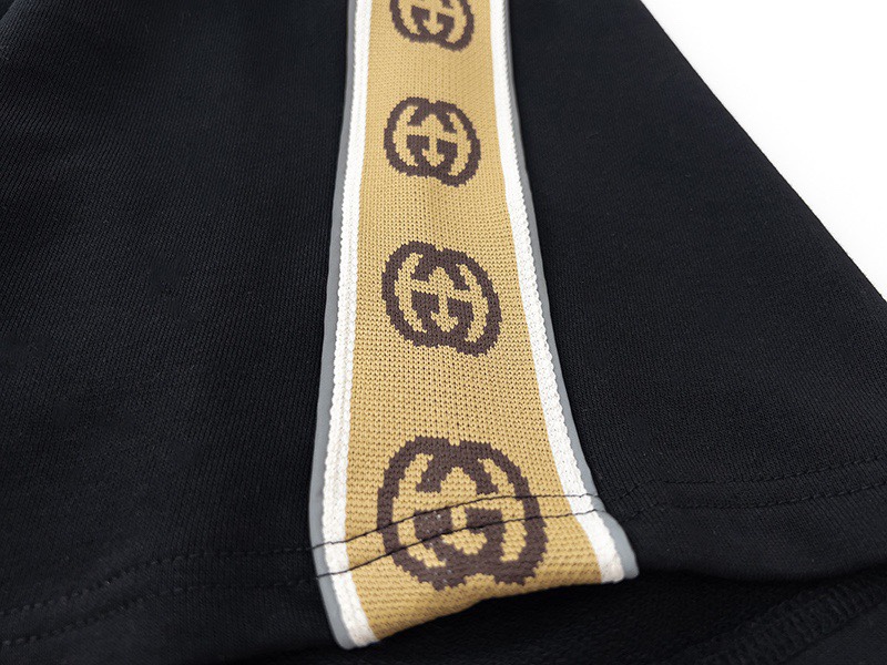 High Quality Women’s Gucci Side Strip Retro Logo Shorts in Black, Various Sizes - 图片 3