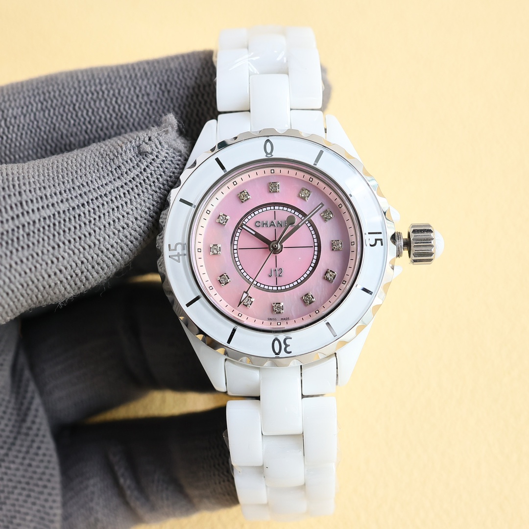 Harmonization 1550: Chanel J12 Series Swiss Watch with High-Tech Ceramics and Diamonds - 图片 5