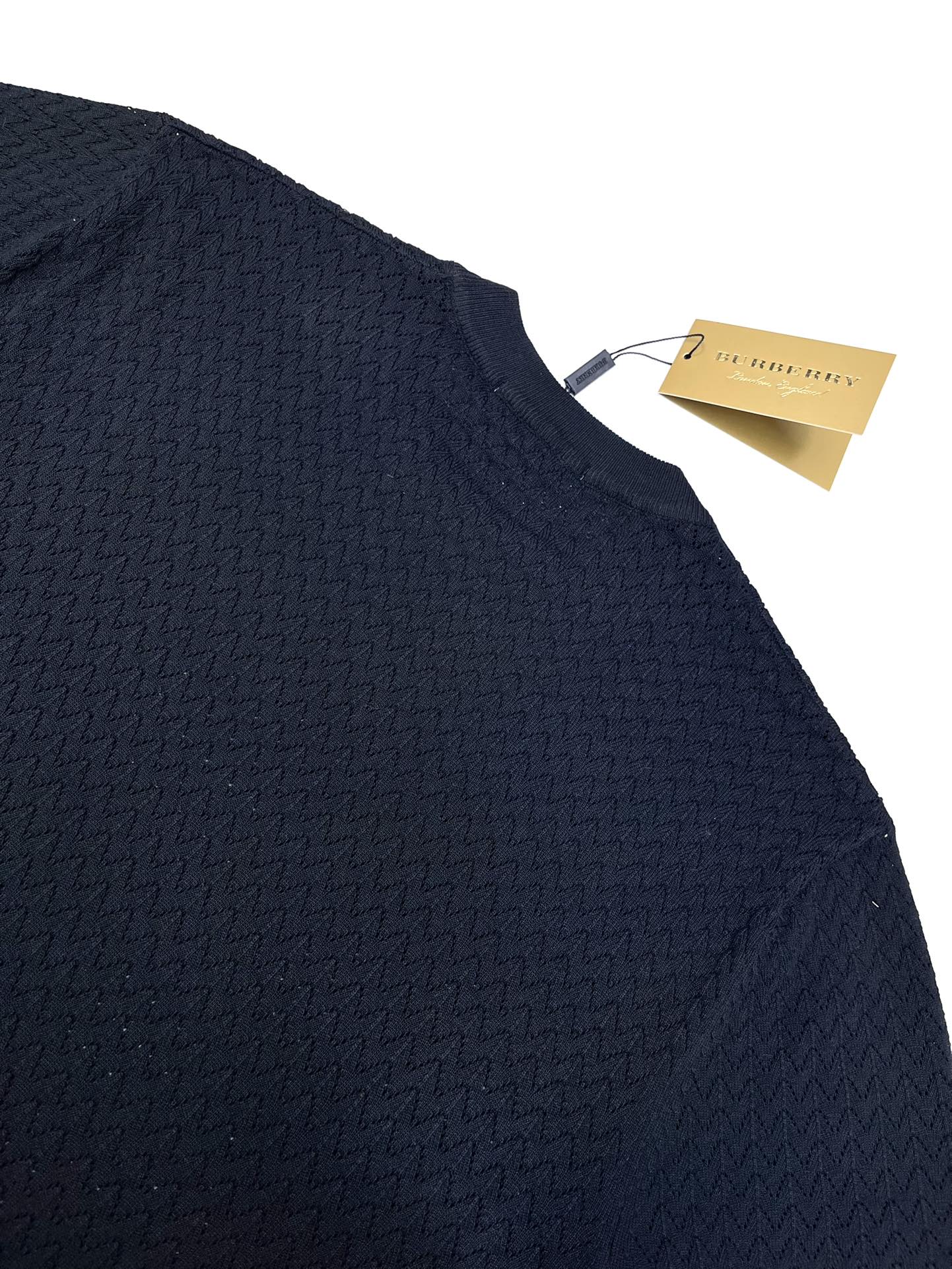 BBR*24ss新款毛衣针织短袖超经典设计简约没有任何多余累赘感衣橱不可缺少的一件百搭单品采用优质羊毛制