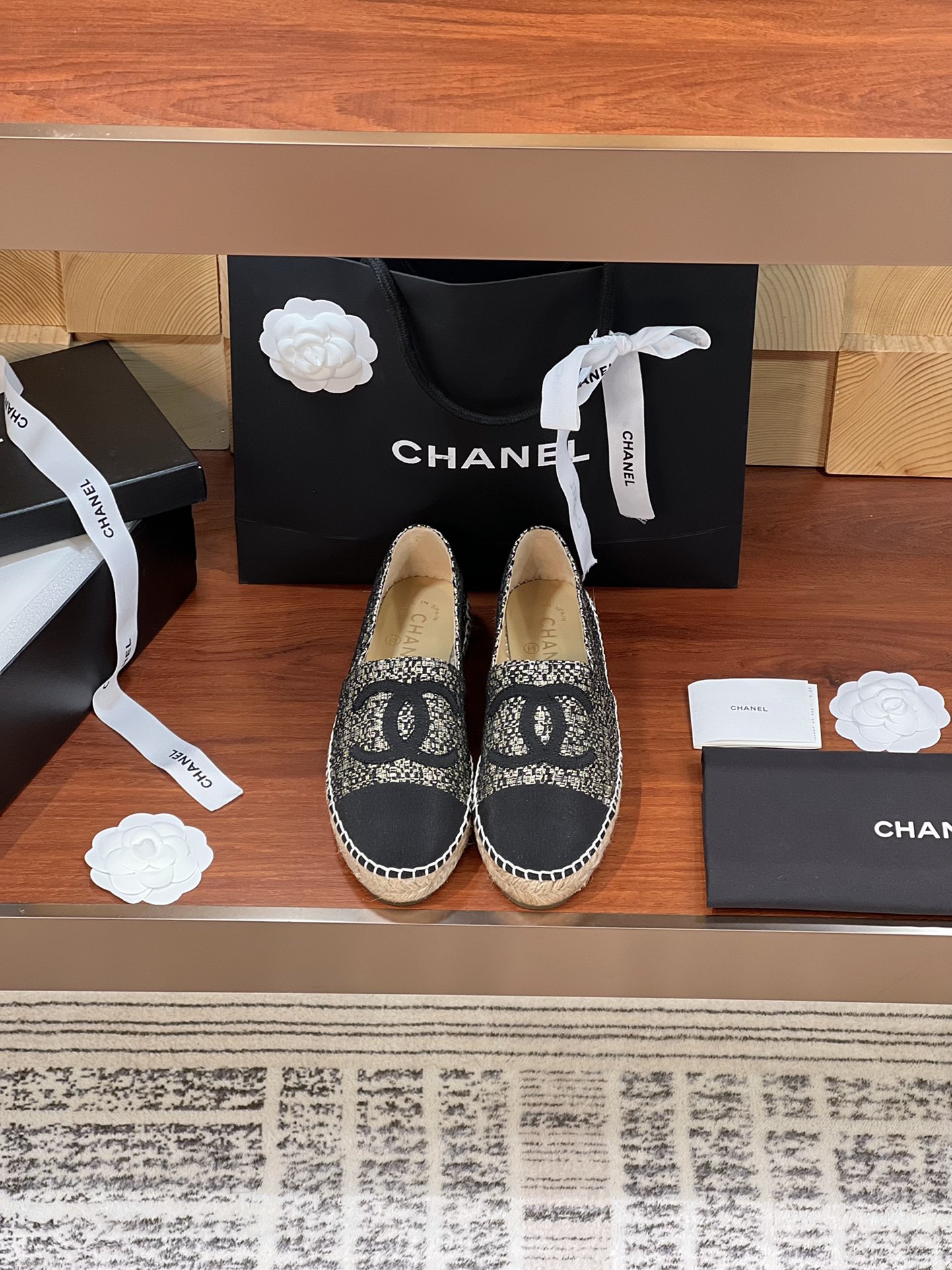 Online China
 Chanel Shoes Espadrilles Frosted Rubber Sheepskin Silk Spring Collection