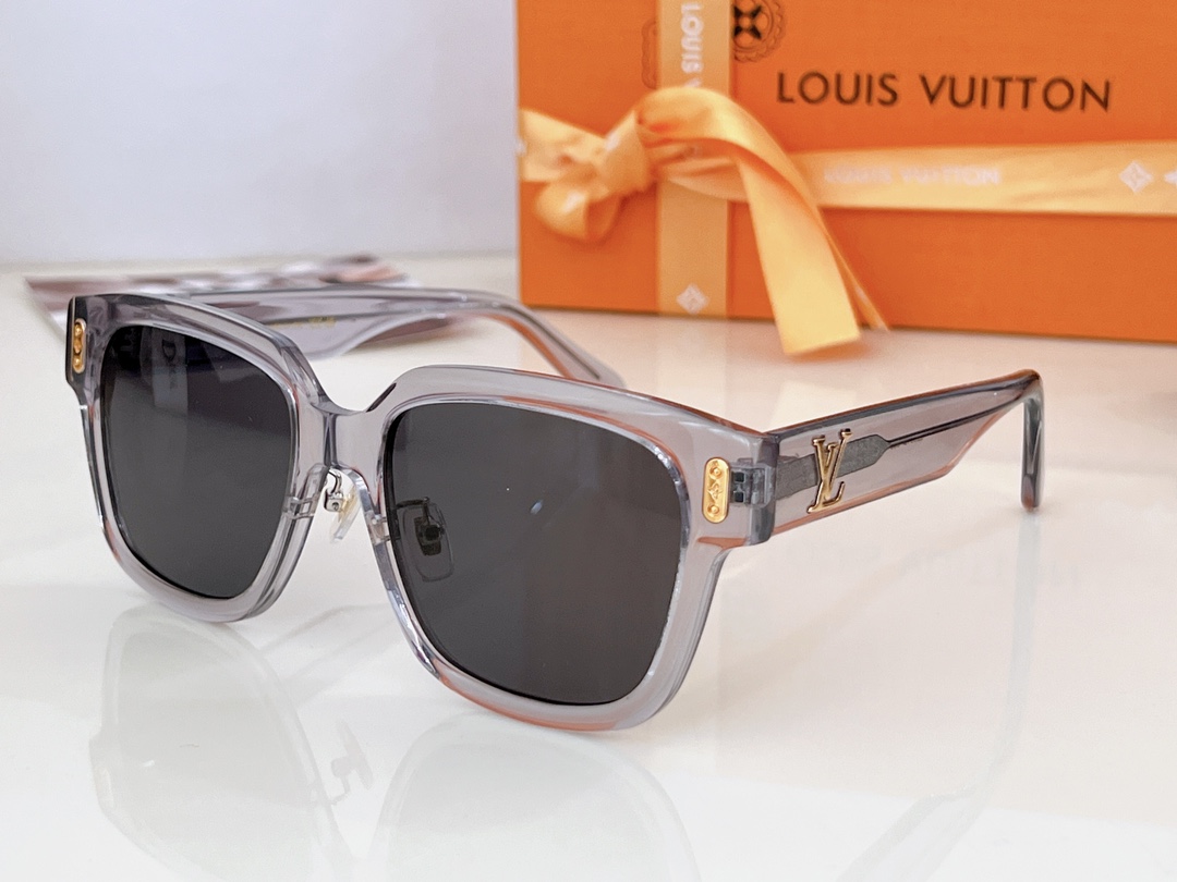 LOUISVUITTO*Z2084USIZE53口19-145