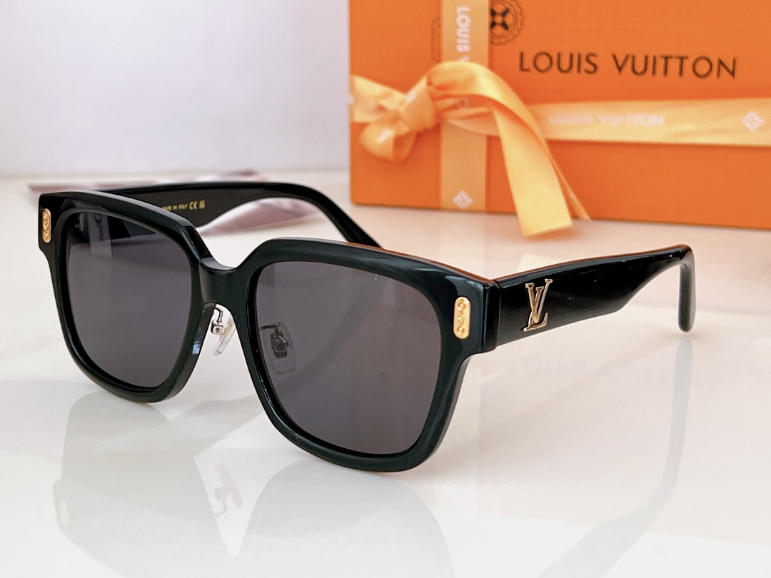 LOUISVUITTO*Z2084USIZE53口19-145