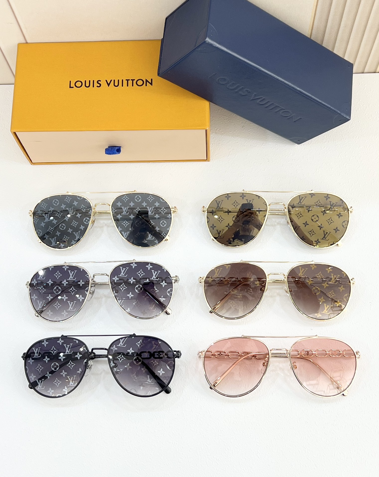 LOUISVUITTO*MODELZ1540ESIZE57口18-145