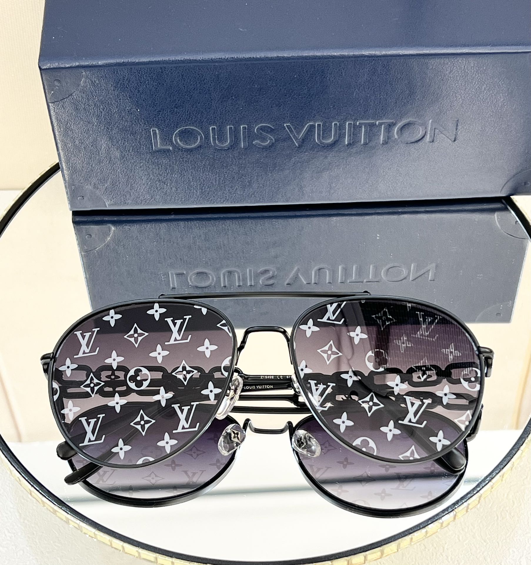 LOUISVUITTO*MODELZ1540ESIZE57口18-145