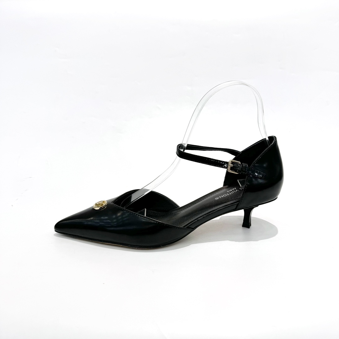 UK 7 Star Replica
 Louis Vuitton Shoes Sandals Goat Skin Patent Leather Sheepskin
