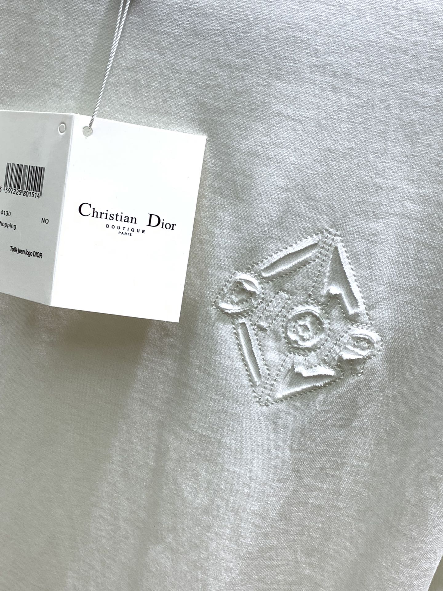 Dior迪奥2024初夏新品专柜同步有售简约时尚圆领短袖T恤原版进口面料舒适透气顶级车布工艺字母图案装饰