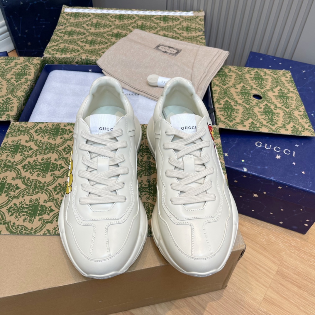 GUCCI 老爹鞋 白色 皮革 涂鸦