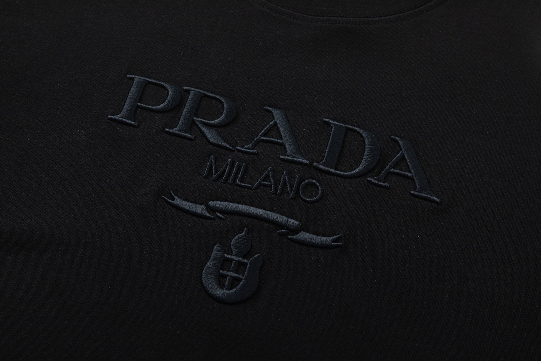 Prada PRADA普拉达2024ss新款字母logo光线立体刺绣短袖T恤