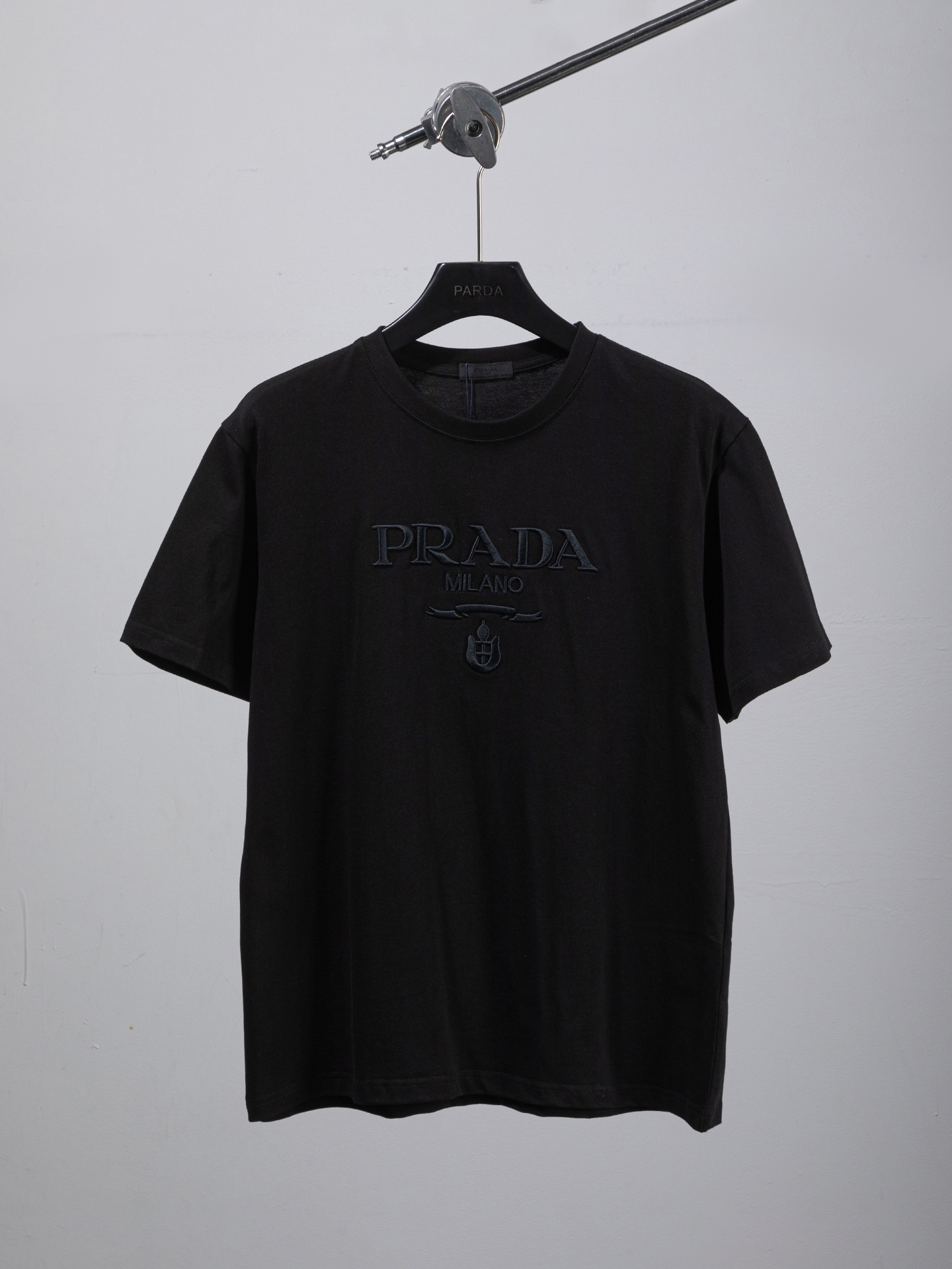 Prada PRADA普拉达2024ss新款字母logo光线立体刺绣短袖T恤