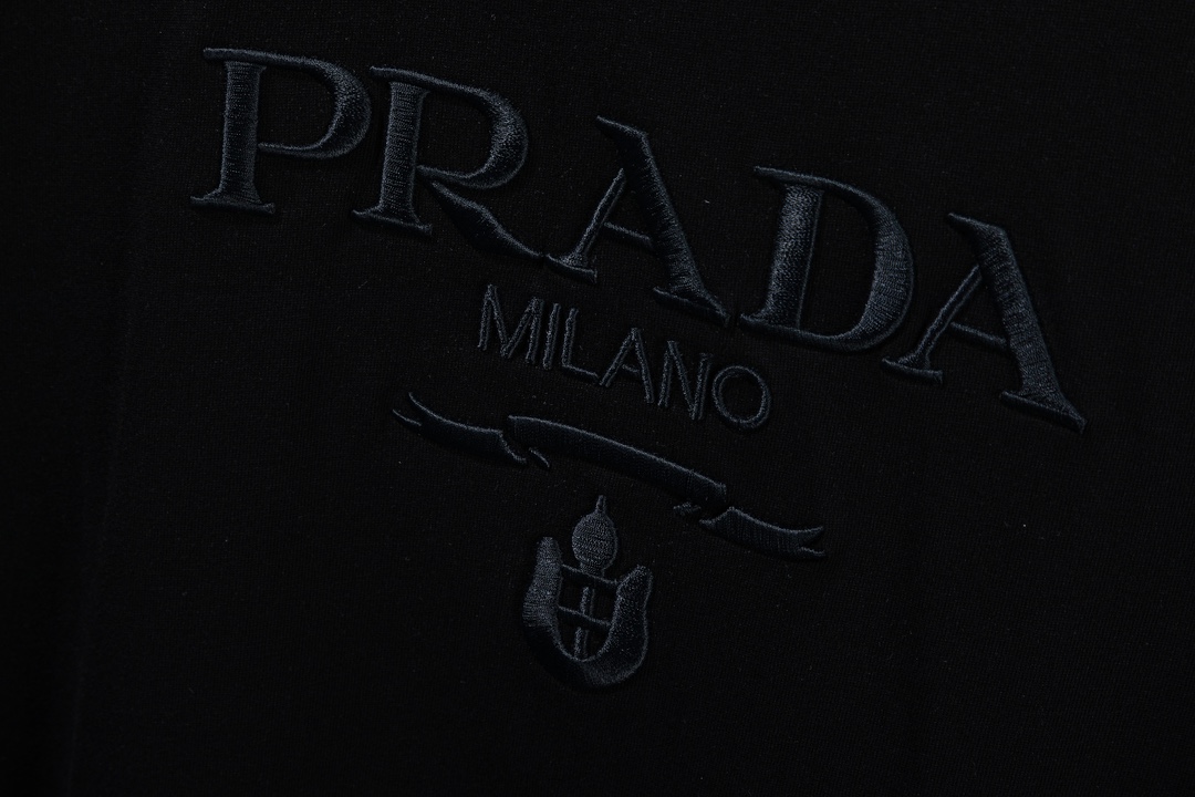 Prada PRADA普拉达2024ss新款字母logo光线立体刺绣短袖T恤