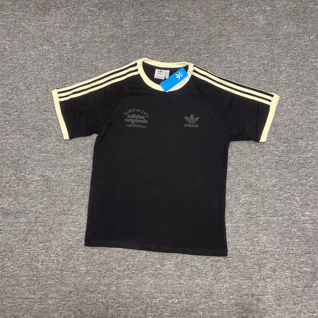 Adidas Retro-American T-Shirts: Comfortable, Stylish, and Authentic - 图片 1
