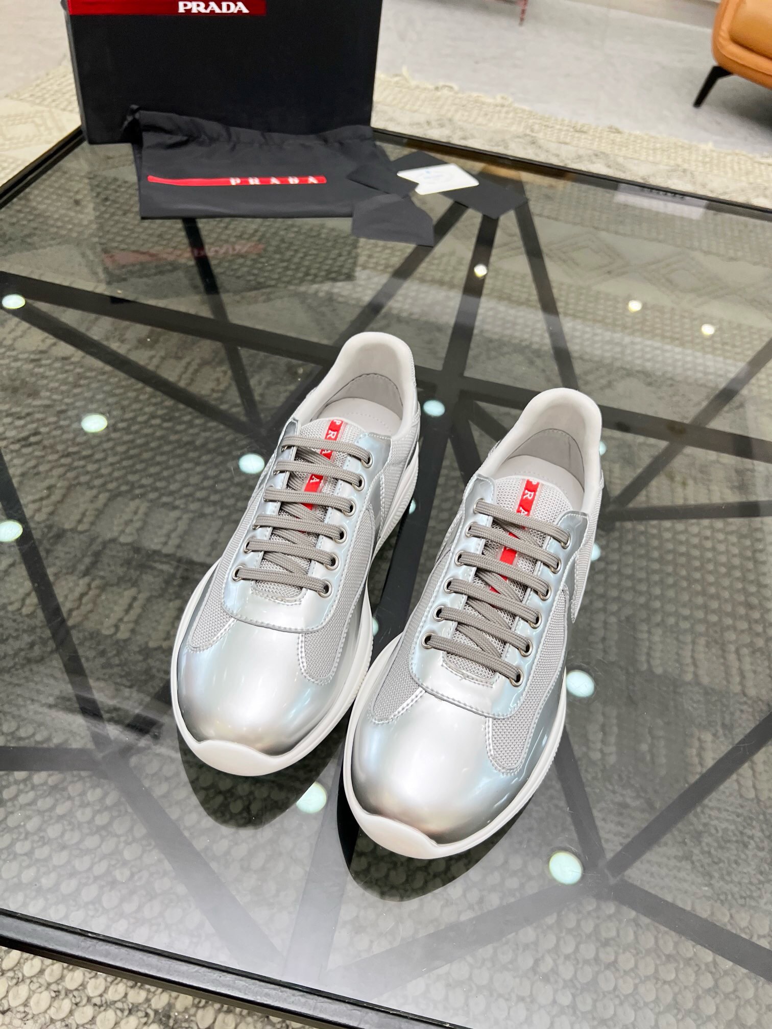 NO:218046,Brand P R A D A Color Original Color Code Number 39-44 Customized 38454647 Price Material Prada New Product Casual Sports Shoes!  The upper is made of original mesh spliced ​​cowhide cowhide footbed mesh lining original molded outsole, prada, sneakers, cowhide19860909品牌P R A D A 颜色原版配色 码数39-44定做38454647 价格 材质普拉达新品休闲 运动鞋！鞋面采用原版网布拼接牛皮牛皮垫脚网布内里 原版开模大底、,普拉达,prada,sneakers,cowhide,Men's shoes