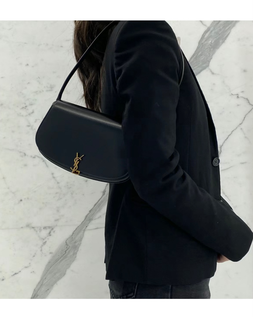 Saint Laurent A whole wave of cabinet pictures for you