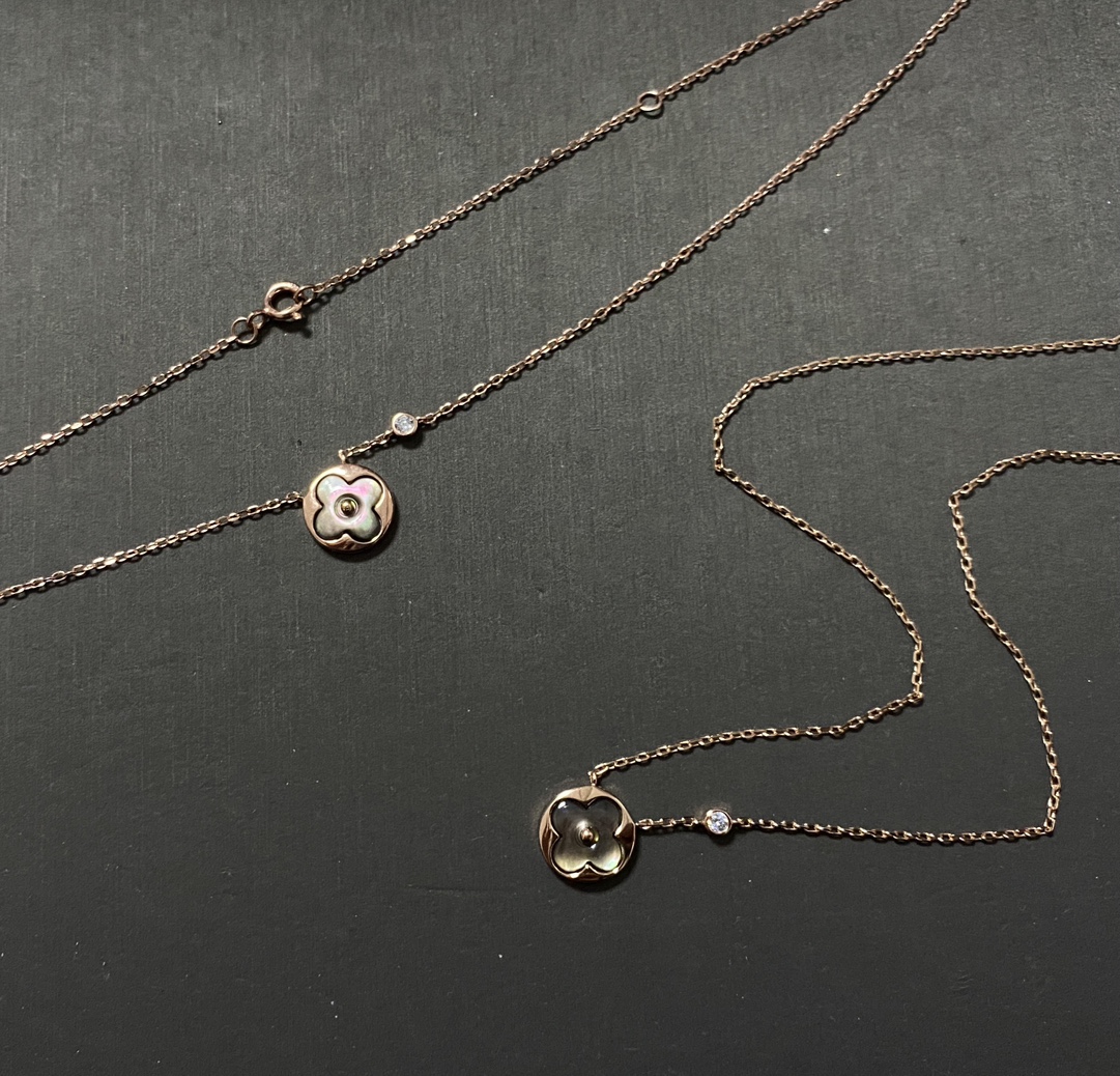 NO:101324,LV round grey rose gold necklace, Lv necklace, louis vuitton, necklace19860909LV 圆形 灰贝玫金色项链,Lv项链,louis vuitton,necklace,Jewelry