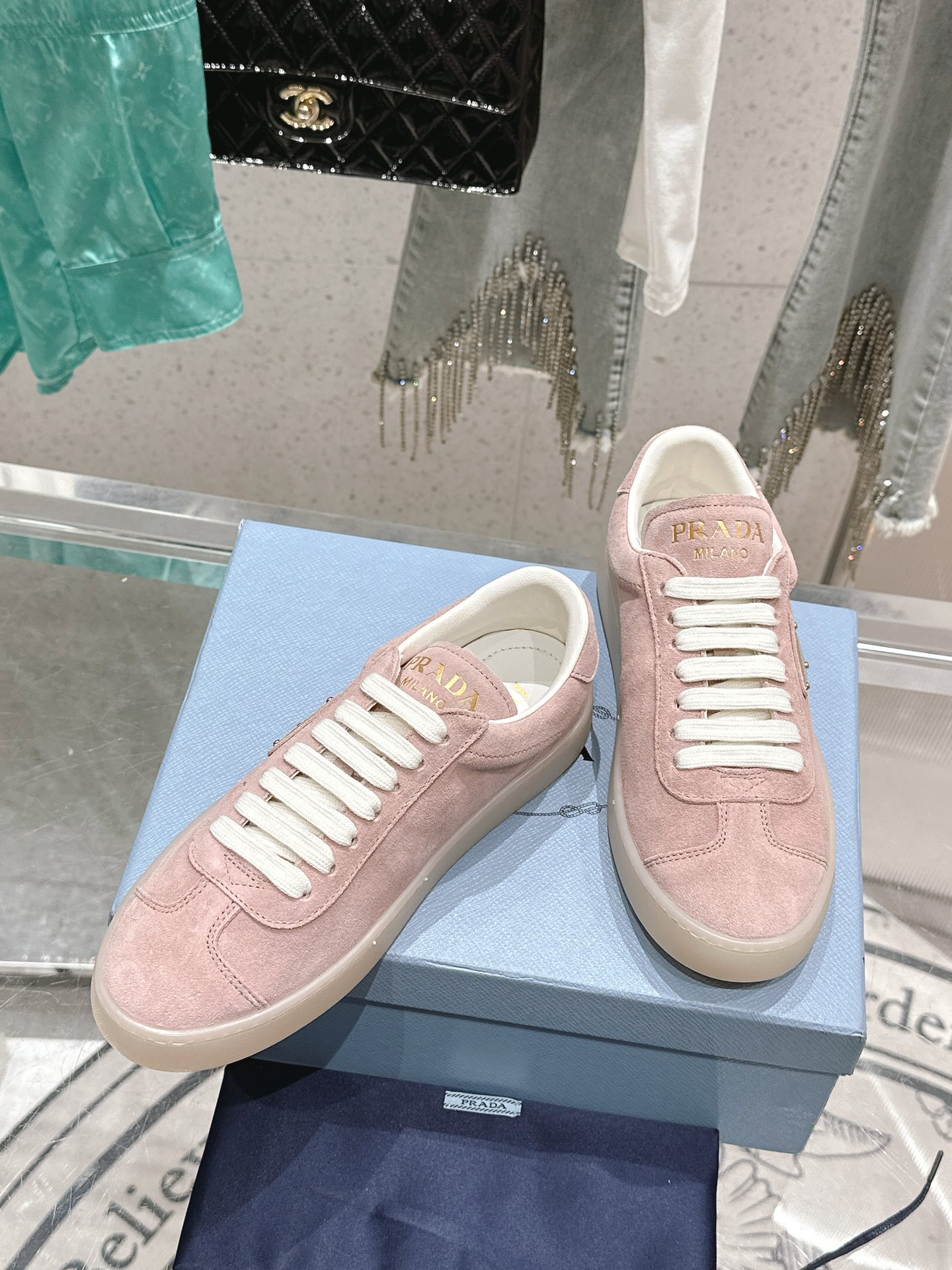 Designer Sneakers