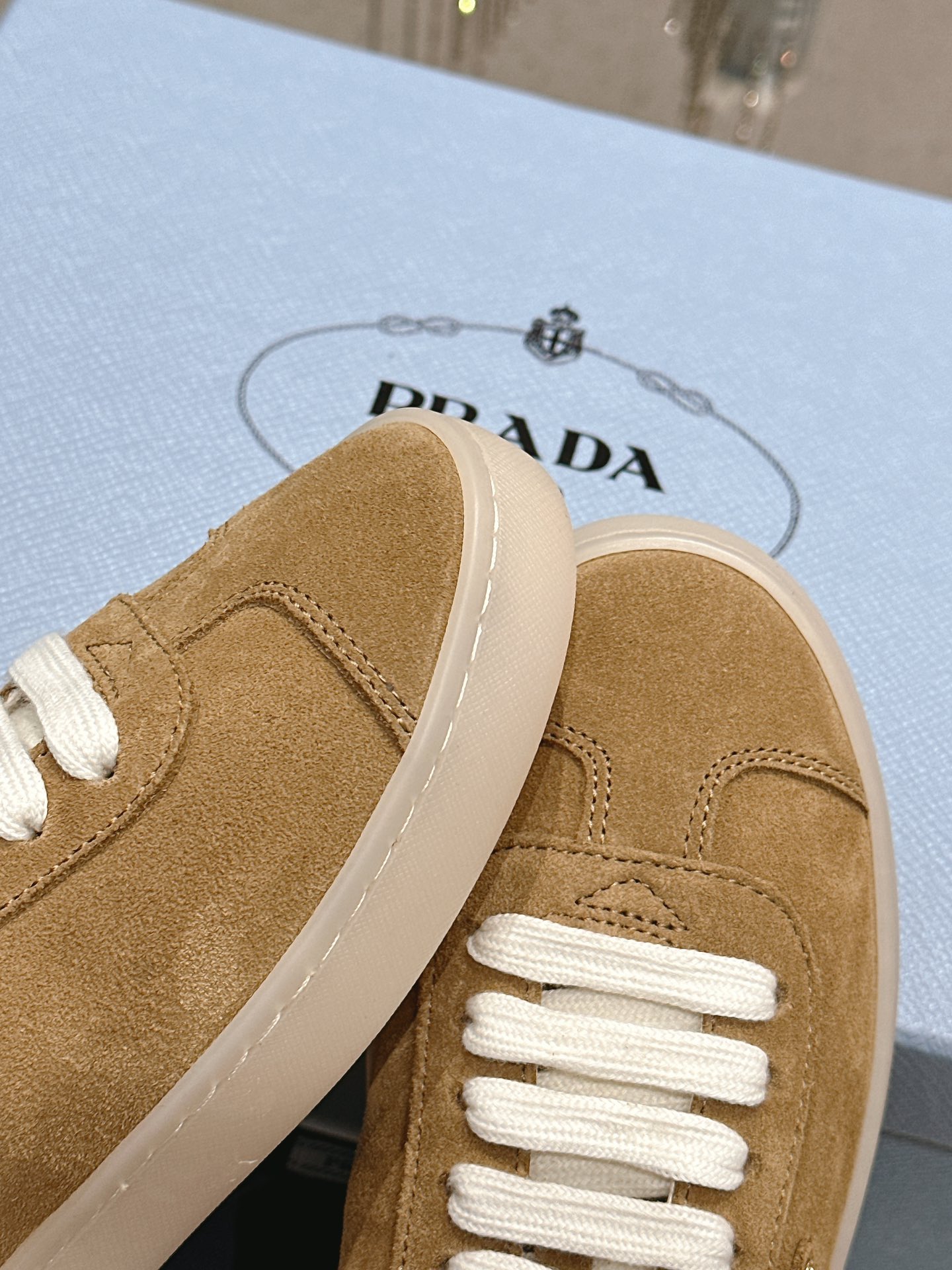 Designer Sneakers