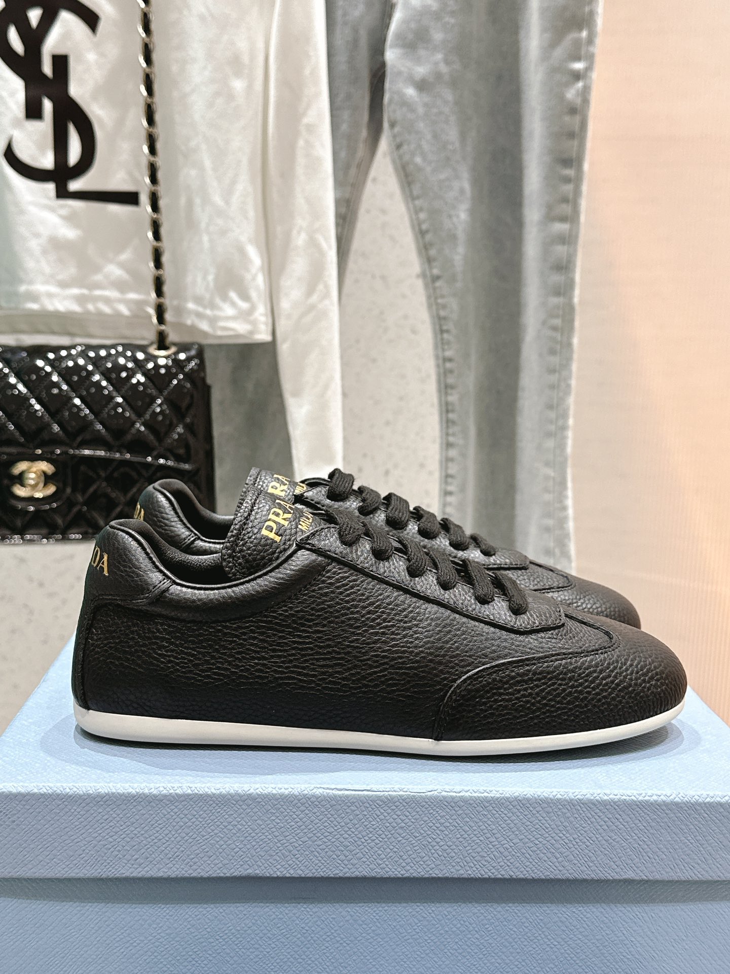 Designer Sneakers