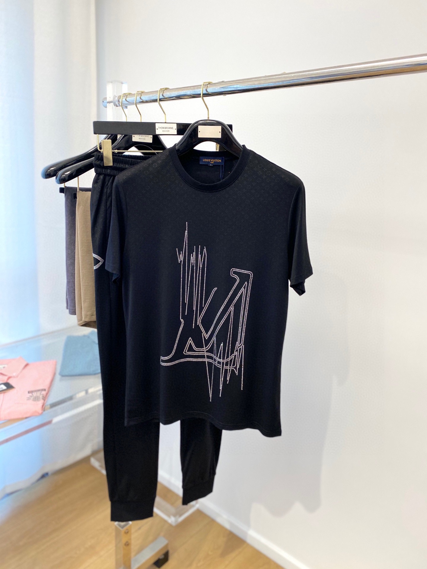 Louis Vuitton Clothing T-Shirt Two Piece Outfits & Matching Sets Men Summer Collection Fashion Short Sleeve