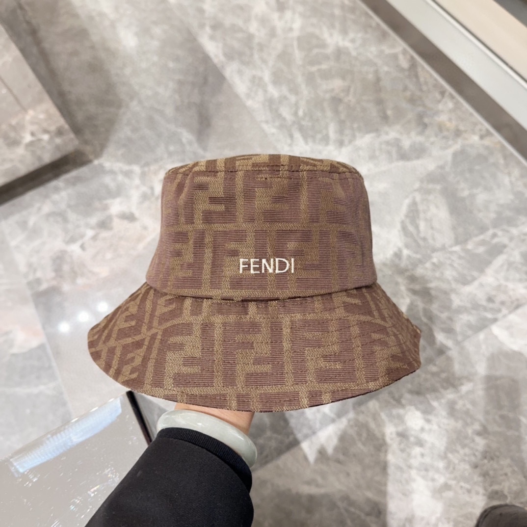 Fendi芬迪版型超好新款渔夫帽