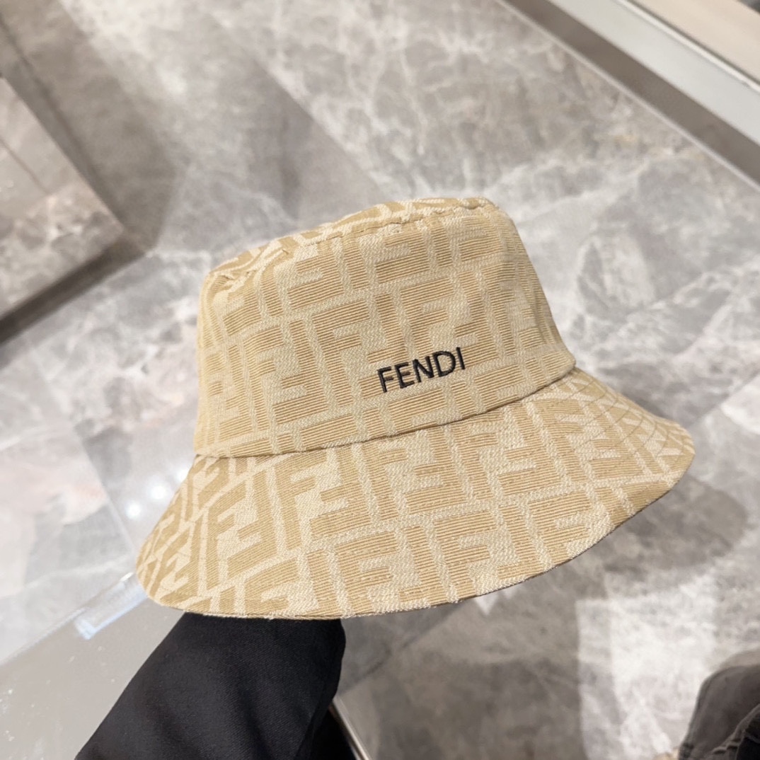 Fendi芬迪版型超好新款渔夫帽
