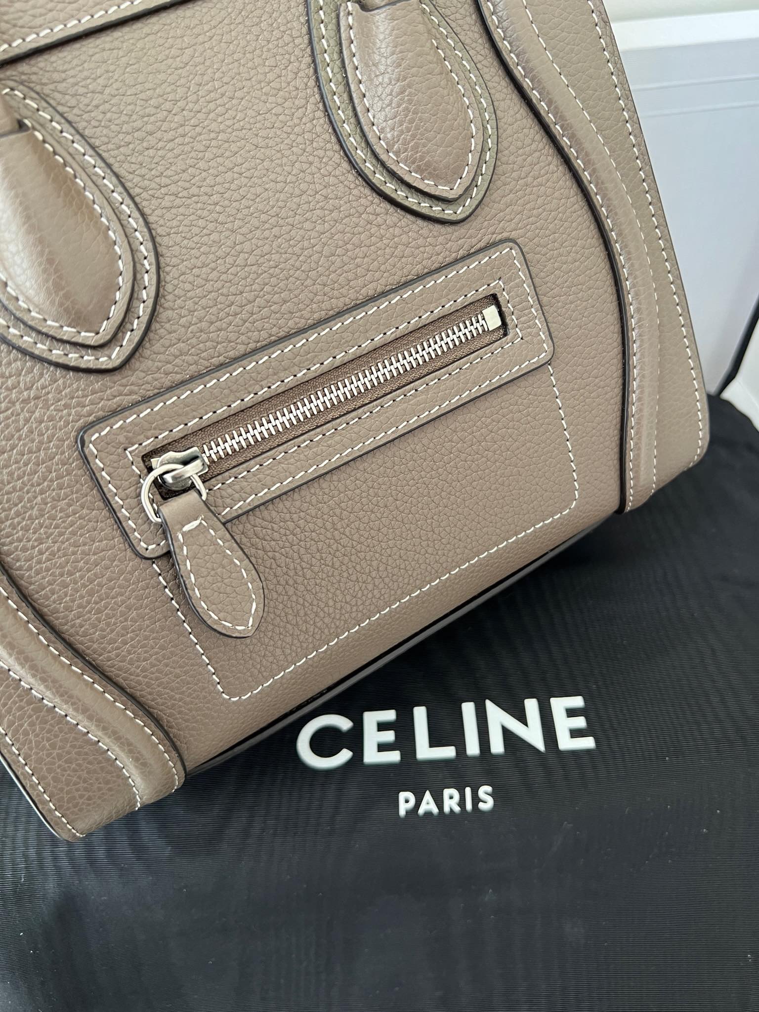 笑脸包20 cm 卡其色，现货实拍图