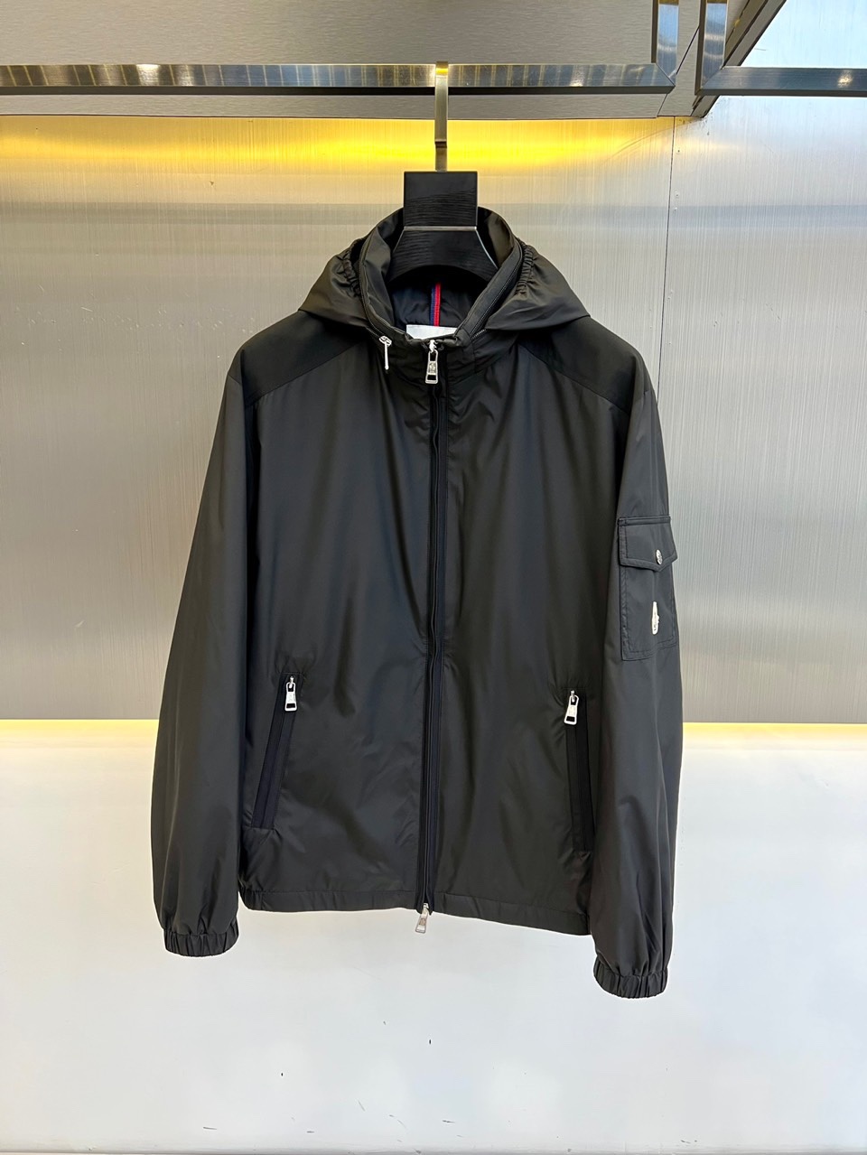 Moncler AAAAA+
 Clothing Coats & Jackets Spring/Summer Collection Hooded Top