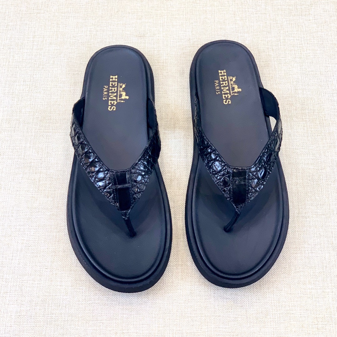 NO:743300,[H*]] Grandly recommended by the store manager - The latest summer [Thai Crocodile Belly] sandals from the official website - Simple luxury and gentlemanly style - The tire outsole is the highlight - Non-slip, wear-resistant and comfortable - Absolute focus -Size 39-44 (customized at 38,45) -♀♀♀,,sandals19860909【H*】】 店长隆重推荐 -官网最新夏季【泰国鳄鱼肚皮】凉鞋 -简单奢华大气 绅士风度 -轮胎大底是亮点 -防滑 耐磨 舒适 -绝对焦点 -Size 39-44（38,45订制） -♀♀♀,,sandals,Men's shoes