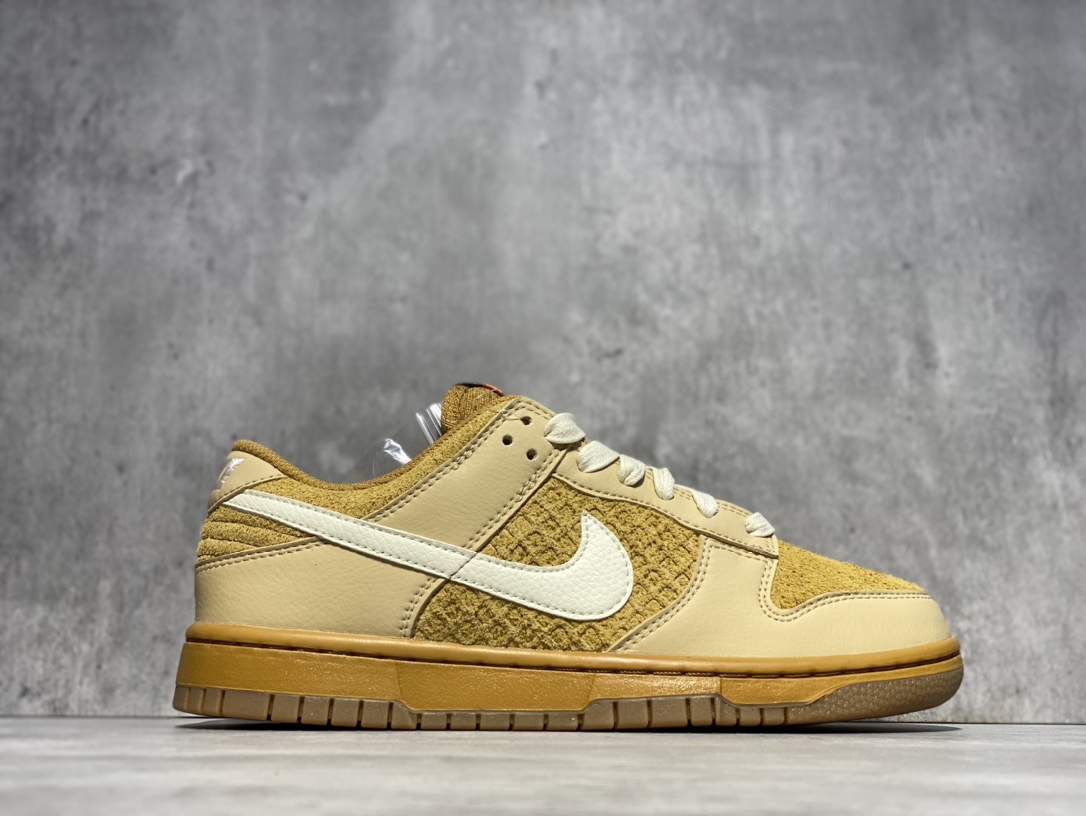 NO:270784,Top layer Nike Dunk Low Color Waffles Size 36-46 with half size,19860909头层Nike Dunk Low 颜色华夫饼 尺码36-46含半码,,Men's shoes