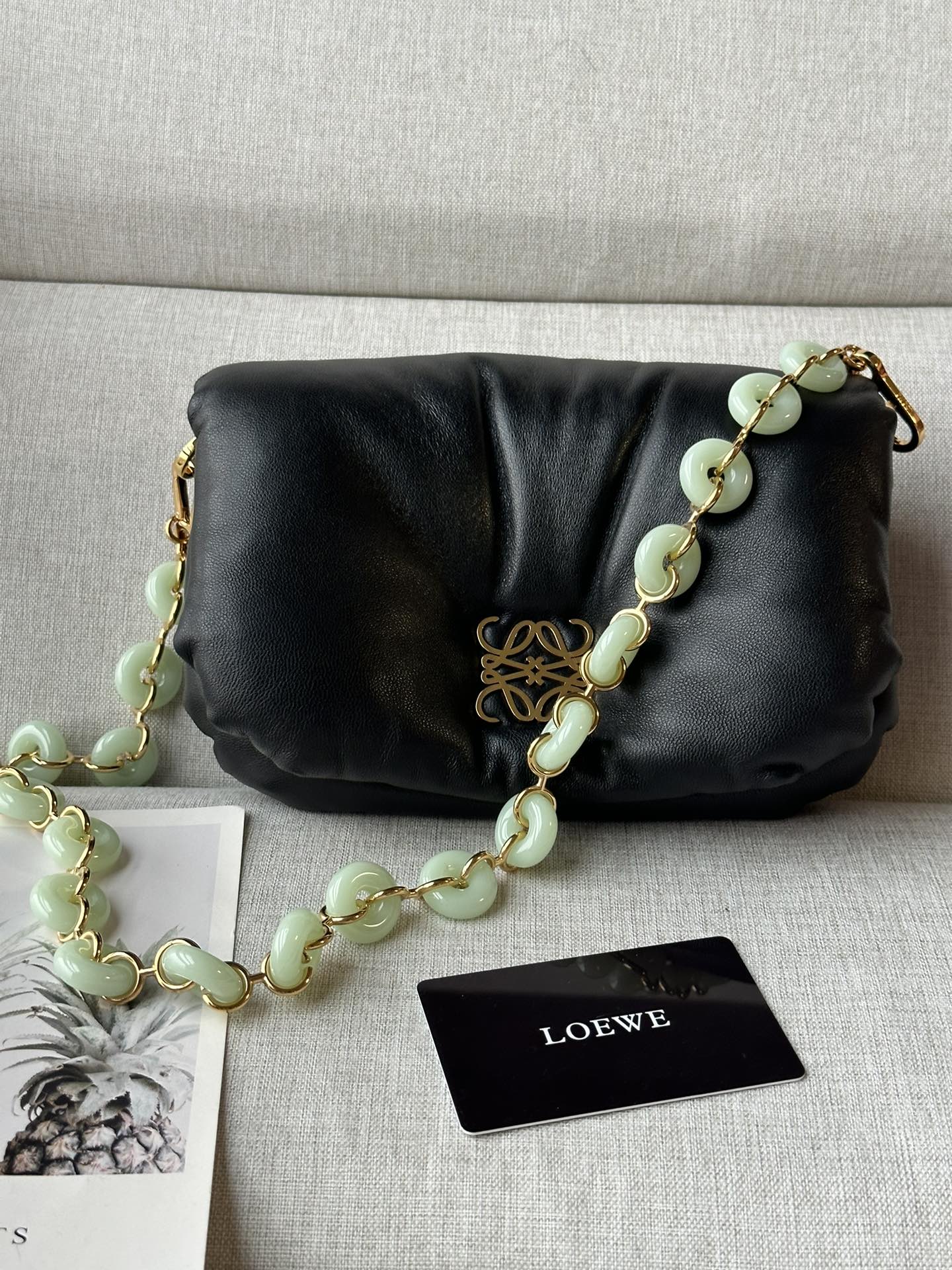 NO:177603,All-match metal resin donuts, super-grade Loewe19860909百搭金属树脂甜甜圈,特级罗意威,loewe,Bag