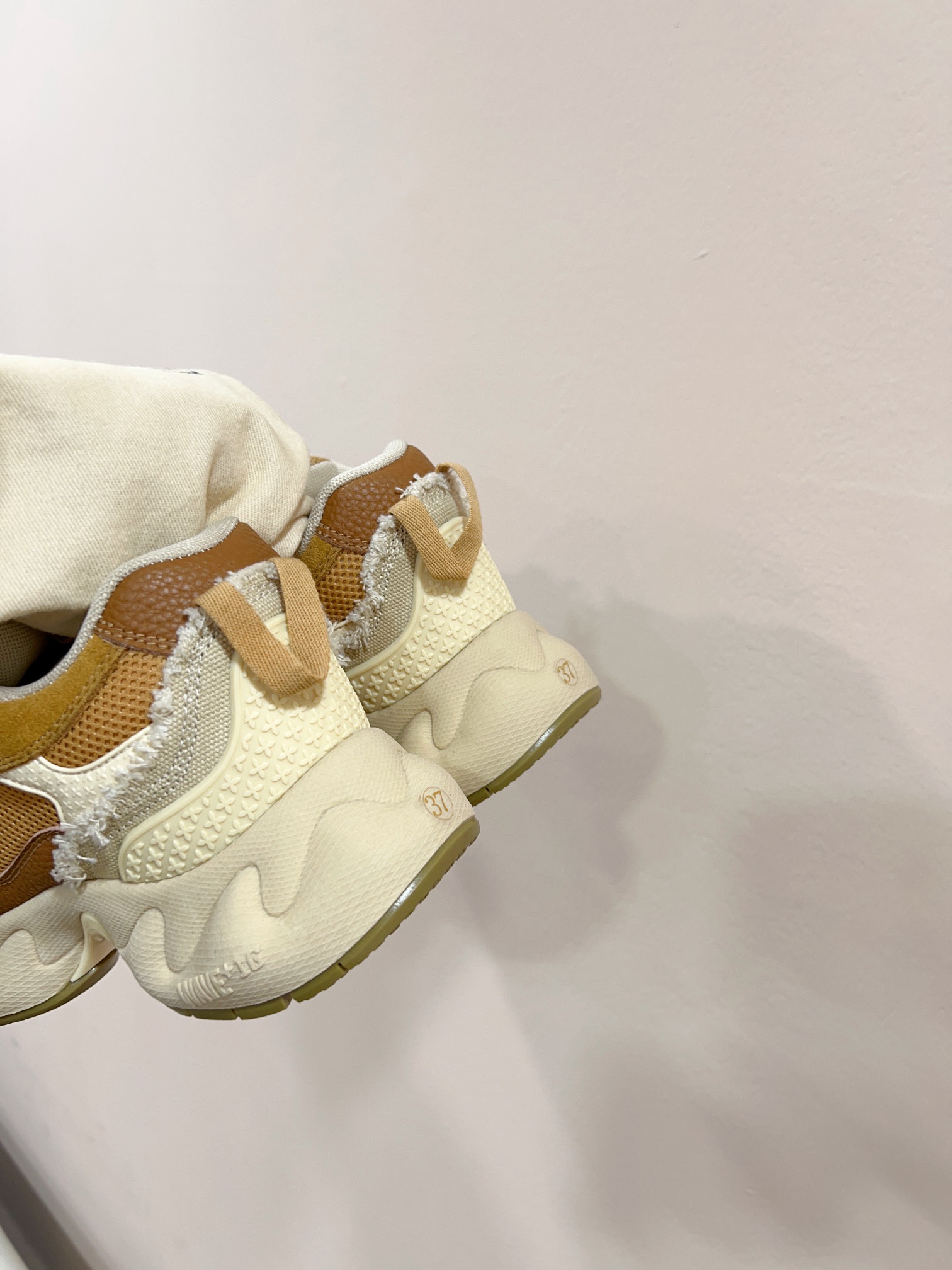 2024 SMF Quail Certified High-Quality Old Man’s Shoes with Zirconium Fabric - 图片 5