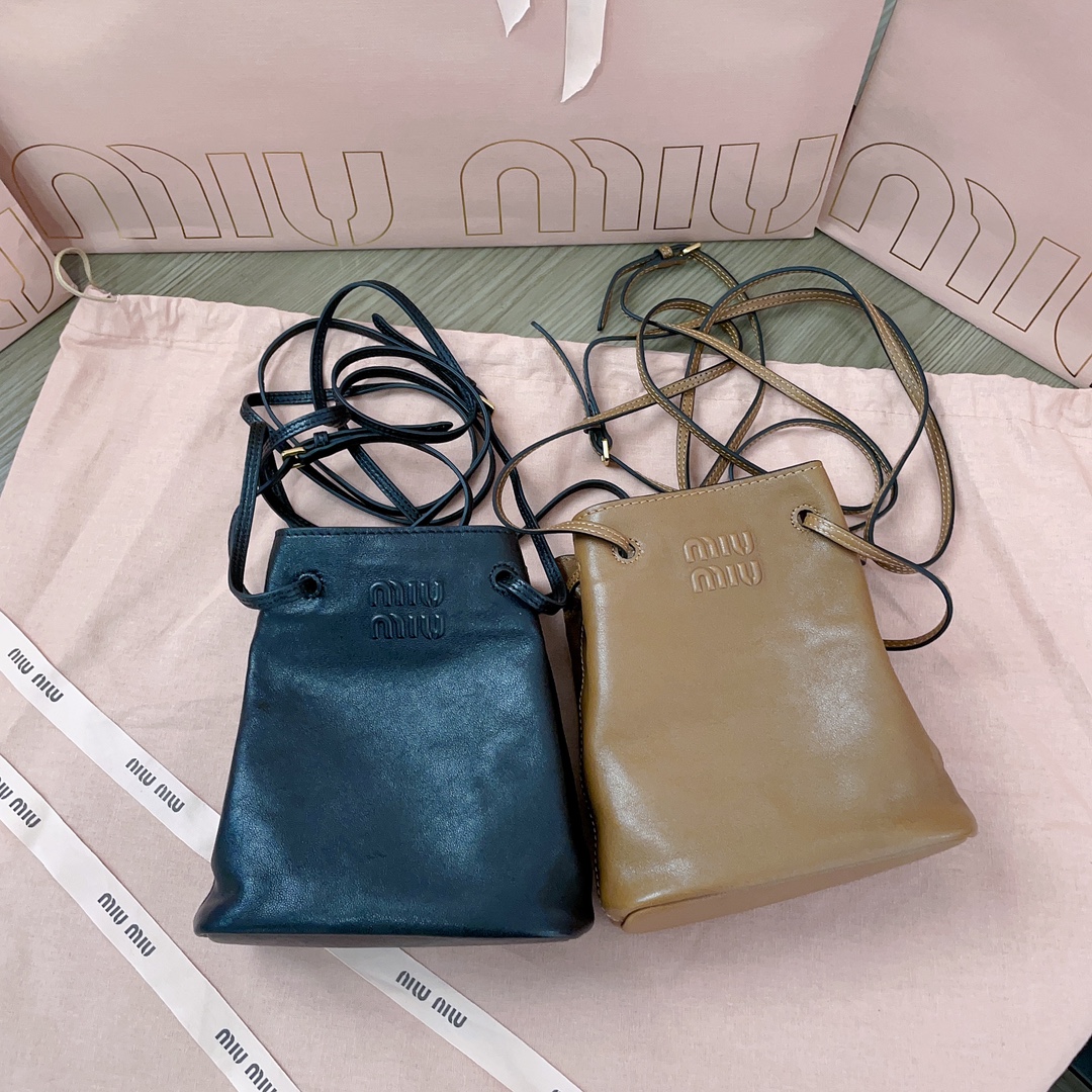 [Miu Miu Women