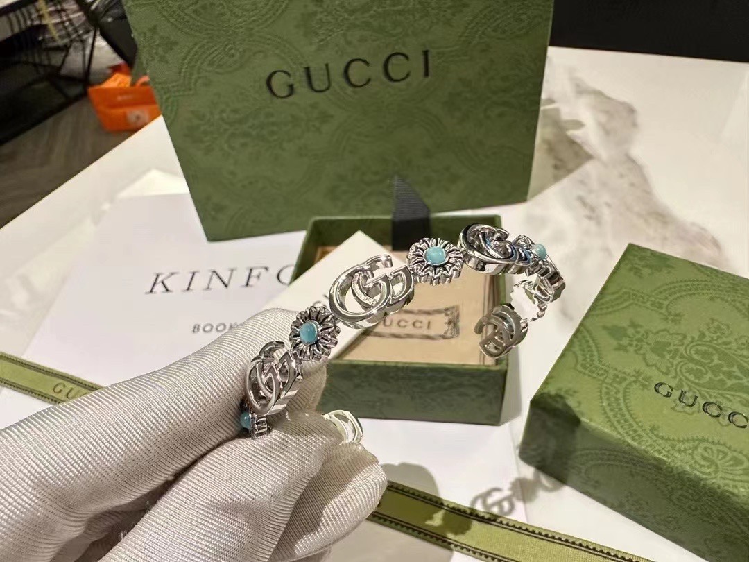 New Gucci Bracelet Series Revives Logo Symbols with High Quality Craftsmanship - 图片 4