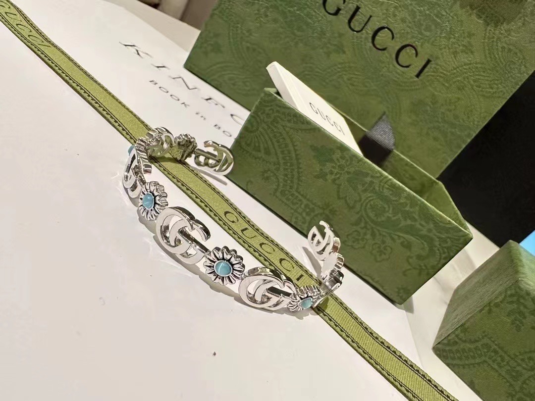 New Gucci Bracelet Series Revives Logo Symbols with High Quality Craftsmanship - 图片 5