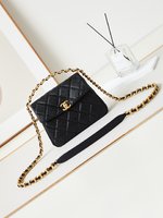Chanel Classic Flap Bag Handbags Crossbody & Shoulder Bags Gold Red