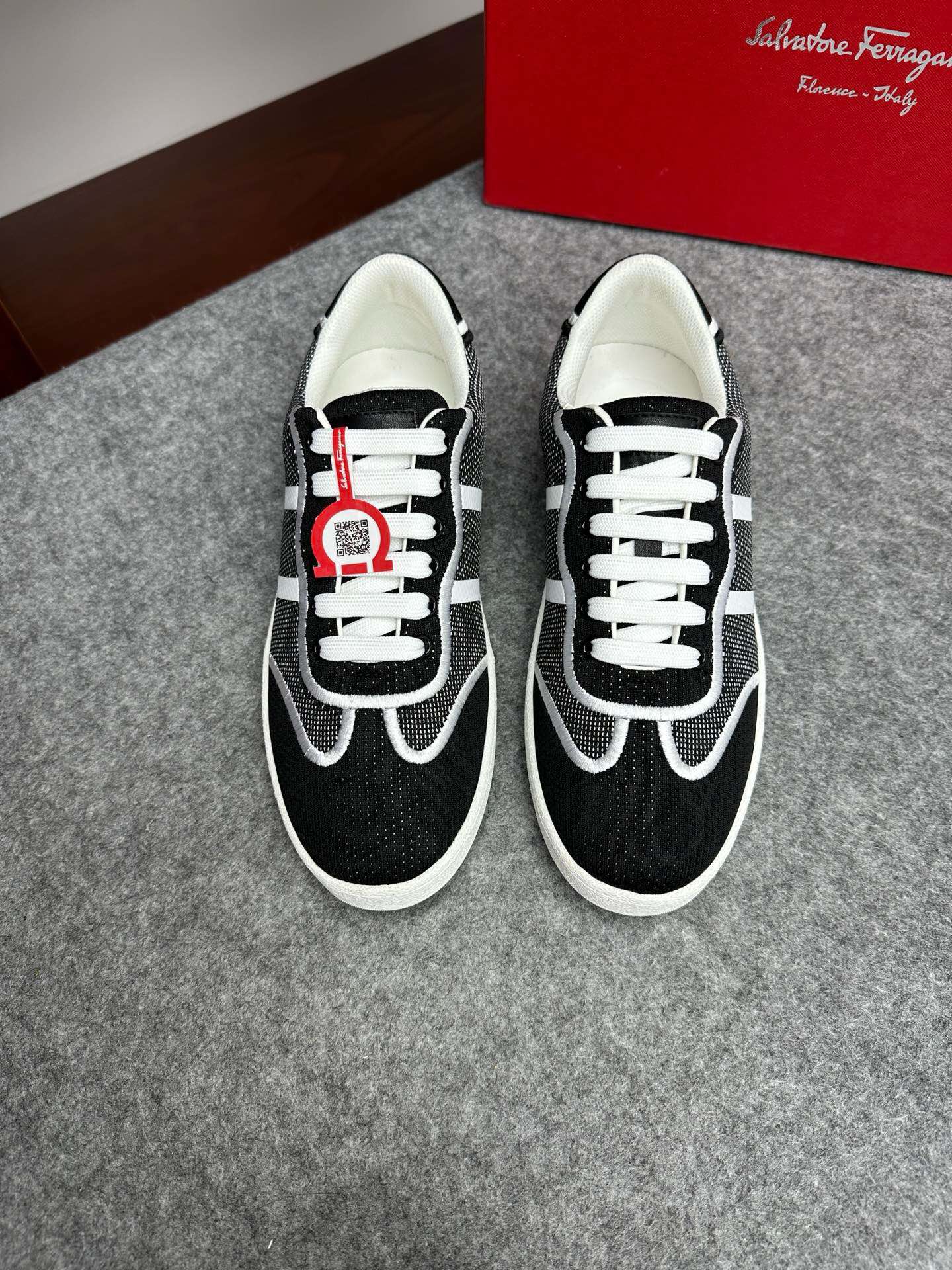 NO:218152,Brand Ferragamo Color original color matching Number 39-44 Custom made 38.45 Price Material Ferragamo New product launch top version Original single quality regular shoe factory fashion trendy upper flying weaving luxury cowhide footbed original Ferragamo outsole high-end quality worth owning, Ferragamo casual shoes, ferragamo, ferragamo, cowhide19860909品牌Ferragamo 颜色原版配色 码数39-44订做38.45 价格 材质菲拉格慕新品上市顶级版本 原单品质正规鞋厂出品时尚潮流范鞋面飞织制作奢华牛皮垫脚原版菲拉格慕大底高端品质值得拥有,菲拉格慕 休闲鞋,ferragamo,ferragamo,cowhide,Men's shoes