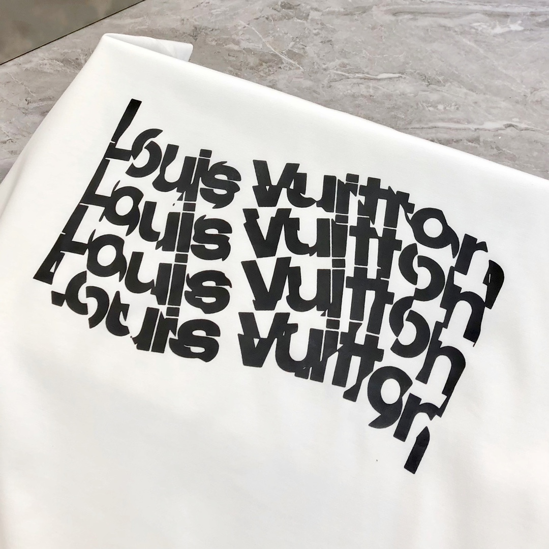   LV 路易威登2025春夏新款原单男士圆领短袖T恤 🔥专柜同步售卖 ✨✨高端品质 高版本 OS版型阔