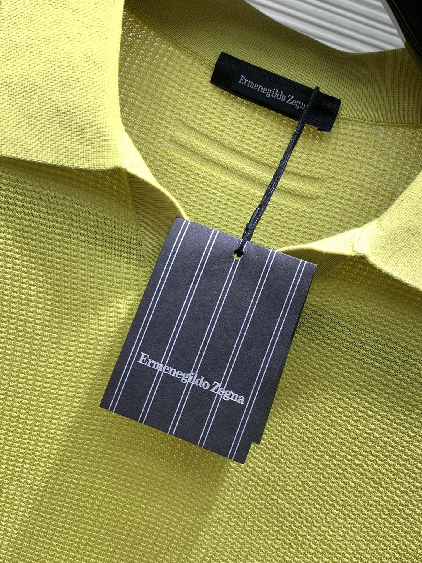 杰力亚-男款进口Stoll机织立体蜂巢网眼改良POlO领短袖针织衫关于款式及设计Z家的高端主线系列面料为