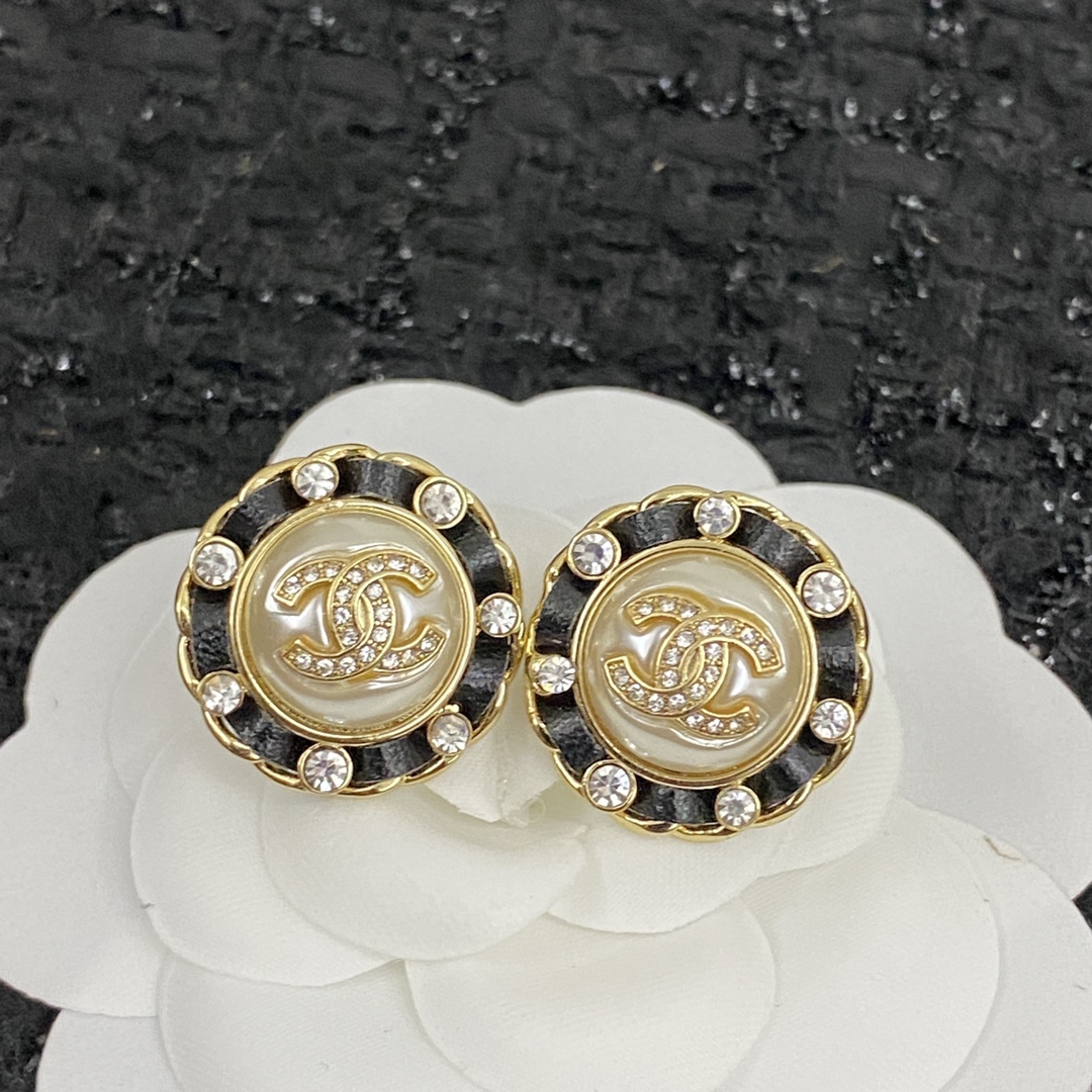 Moncler Haute Couture Haute Couture Fine Jewelry Necklace Bracelet Ring 3