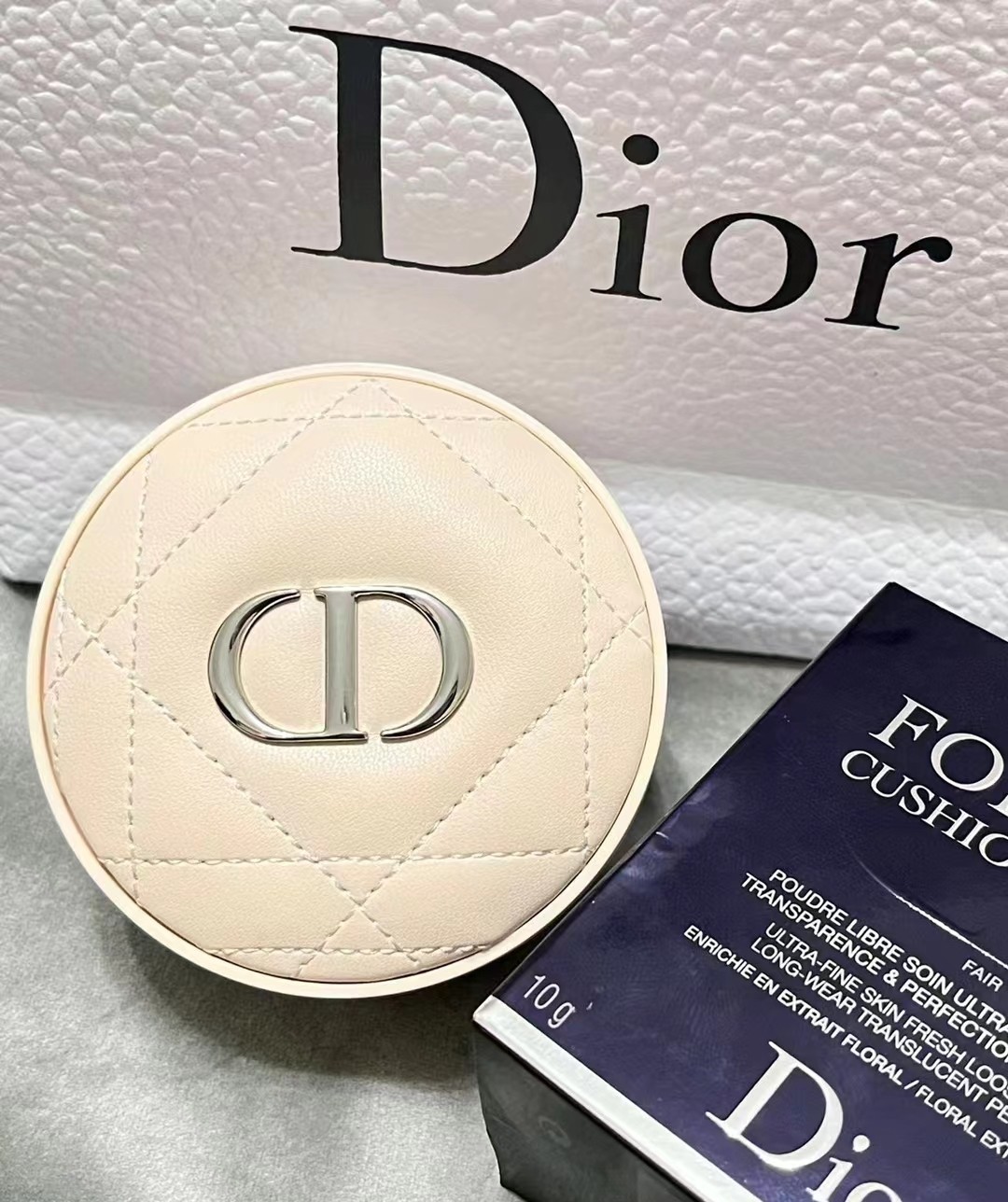 35. Dior polvo compacto para retoque 10g 🔜 calidad 1:1❗️4 colores: beige claro, beige, rosa coral, lavanda. ¡Dior polv…