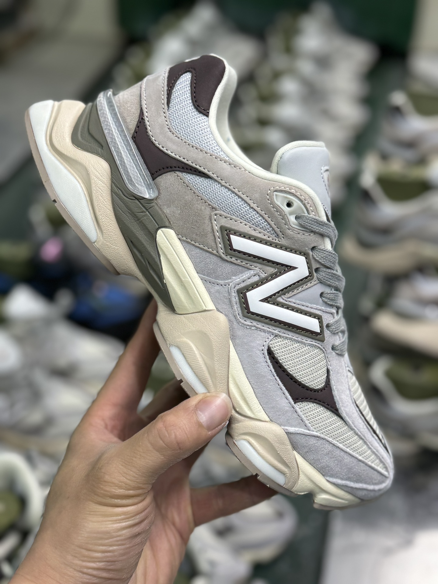 P240新百伦 NB9060 Joe Freshgoods x New Balance NB9060 联名款 复古休闲运动慢跑鞋 U9060FNA