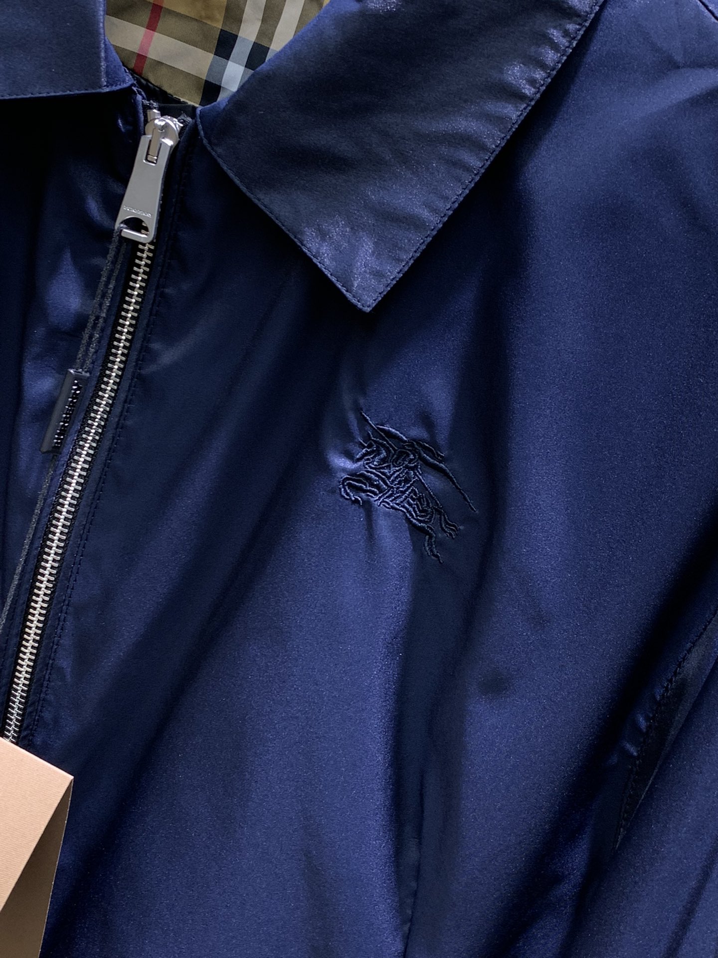 Burberry巴宝莉2024春季最新品专柜同步有售原单狠货时尚休闲夹克翻领外套进口原版面料上身舒适透气