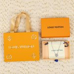 Louis Vuitton Jewelry Necklaces & Pendants Yellow Set With Diamonds Brass