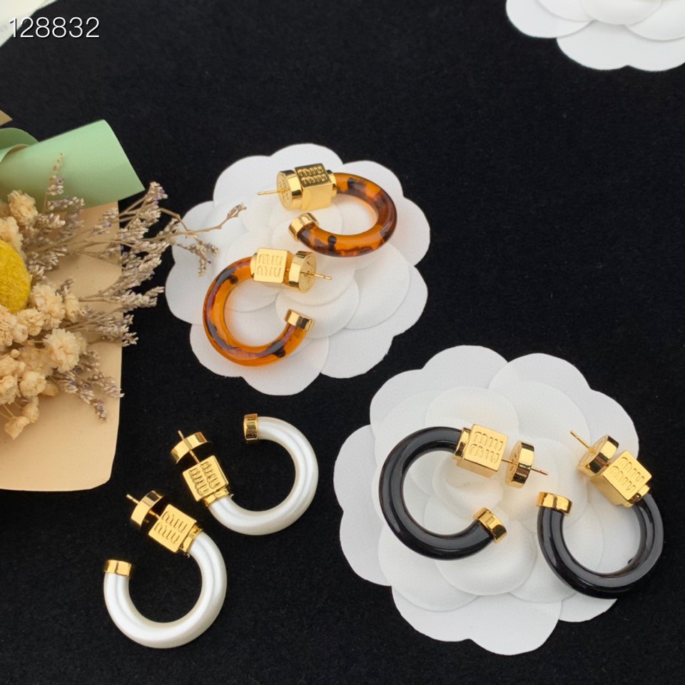 미우미우 귀걸이 61138 Miu Miu Earrings