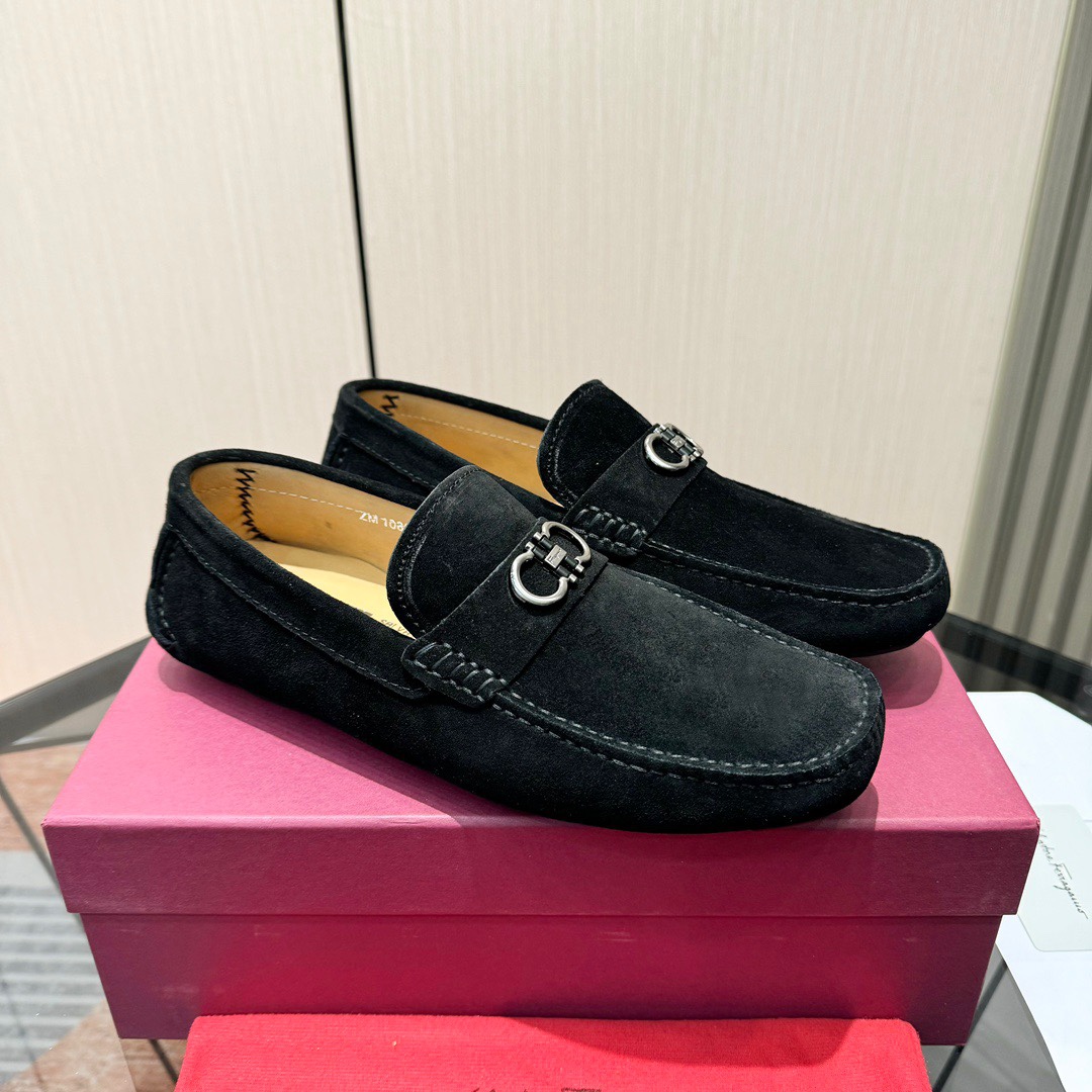 NO:593318,Ferragamo high-end quality, first-layer cow suede leather lining, size 38-45, loafers, ferragamo, loafers, cowhide19860909Ferragamo 高端品质 头层牛反绒牛皮内里 尺码38-45,乐福鞋皮鞋,ferragamo,loafers,cowhide,Women's Shoes