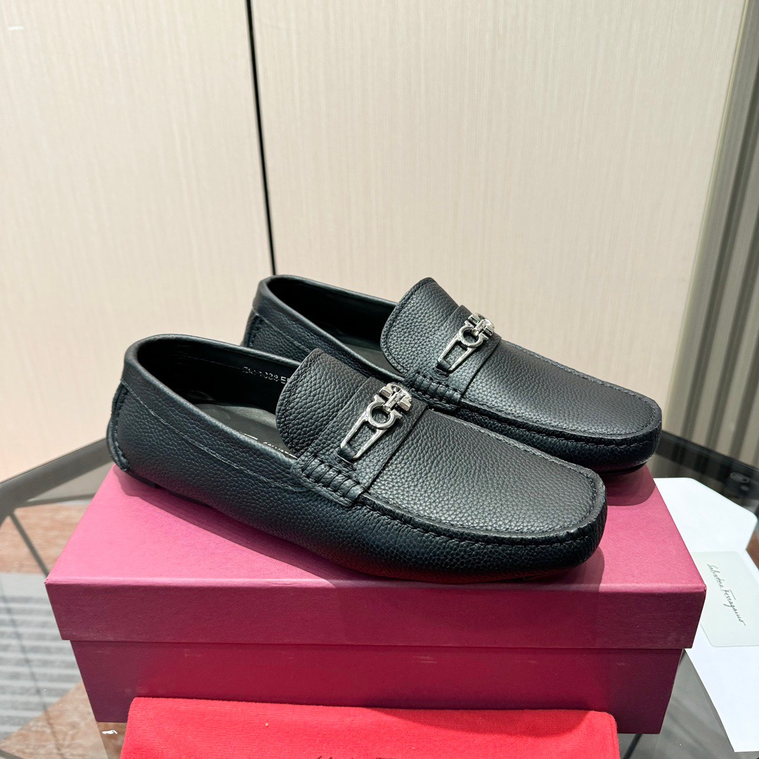 NO:593307,Ferragamo high-end quality first-layer cowhide grained cowhide lining size 38-45, loafers, ferragamo, loafers, cowhide19860909Ferragamo 高端品质 头层牛皮粒纹牛皮内里 尺码38-45,乐福鞋皮鞋,ferragamo,loafers,cowhide,Women's Shoes