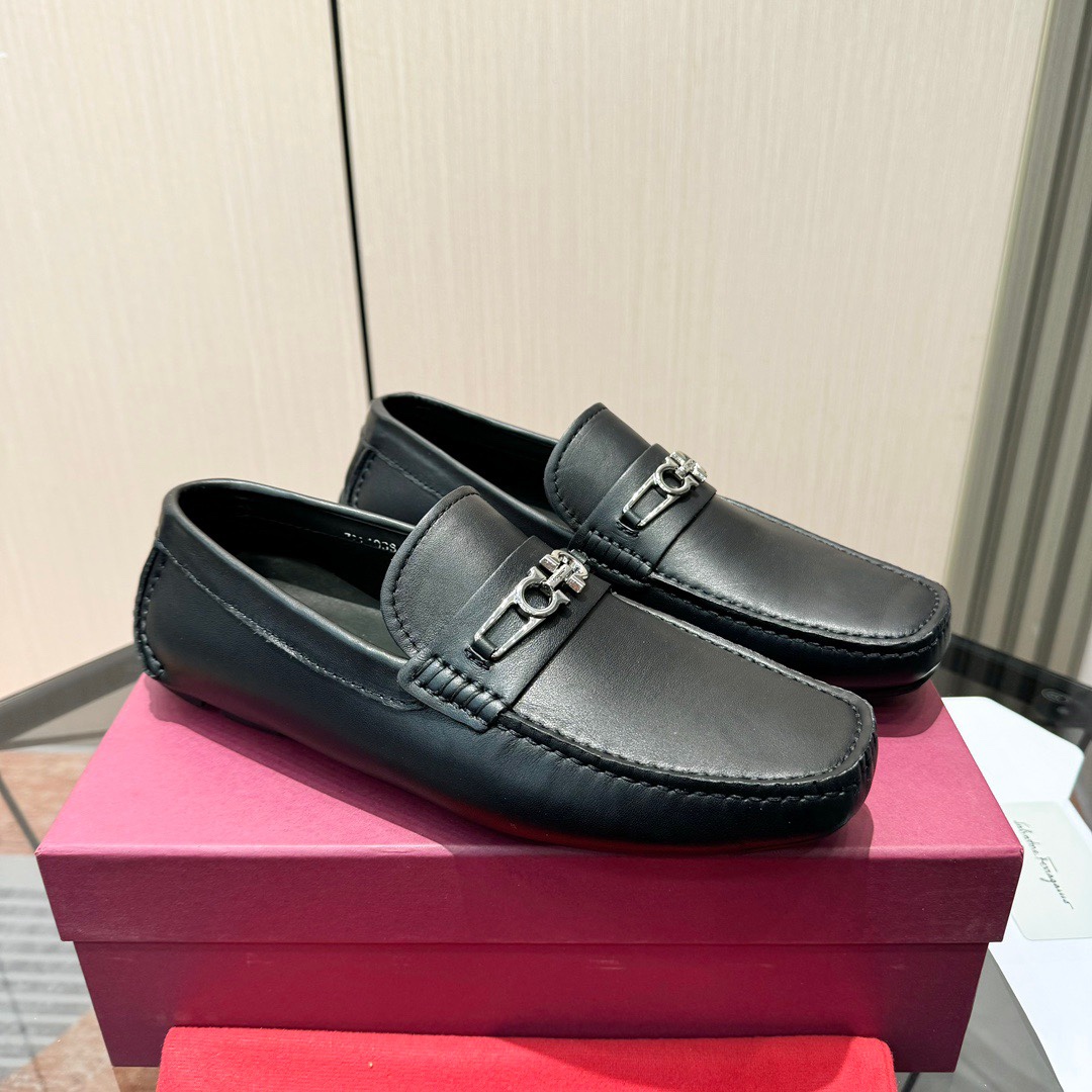 NO:593310,Ferragamo high-end quality first-layer cowhide leather lining size 38-45, loafers leather shoes, ferragamo, loafers, cowhide19860909Ferragamo 高端品质 头层牛皮牛皮内里 尺码38-45,乐福鞋皮鞋,ferragamo,loafers,cowhide,Women's Shoes