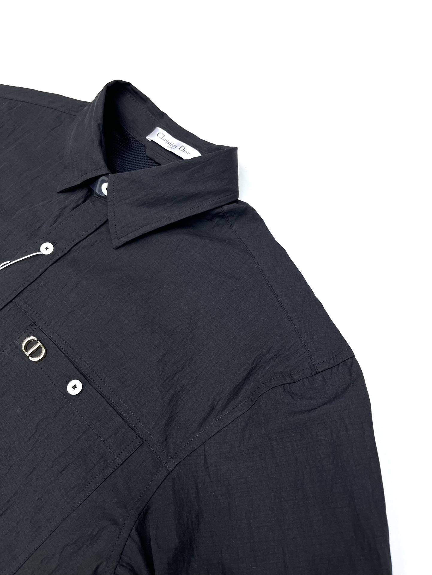 Dio*2024ss春夏新款衬衫经典设计感百搭单品品质更是无法挑剔品控可以直接入手不容过错的高端臻品！时