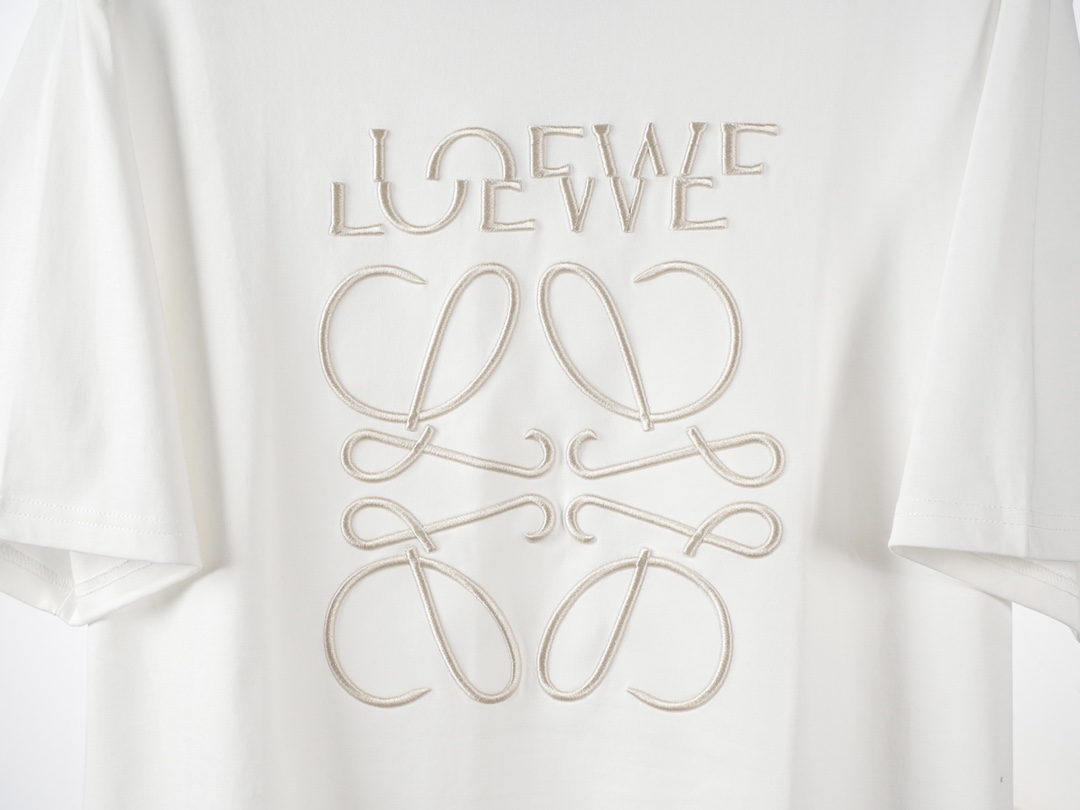 Loewe LOEWE|罗意威 24SS错位LOGO刺绣短袖